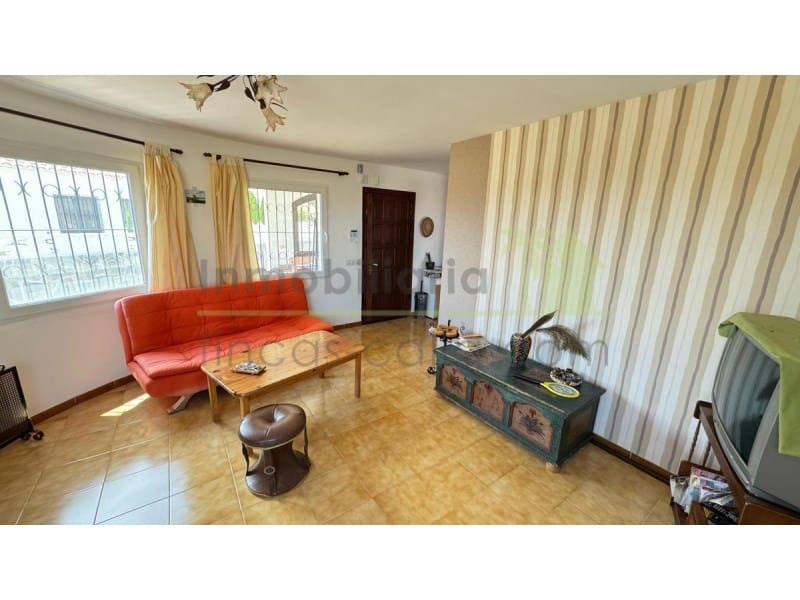 2 soveværelse Villa til salg i Sant Jordi med garage - € 165.000 (Ref: 9568902)