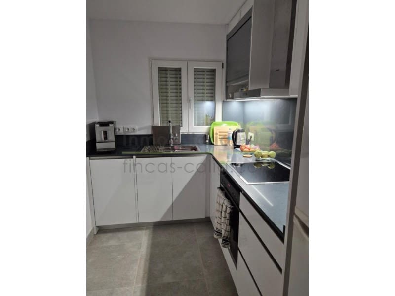 3 soveværelse Villa til salg i Benicarlo med garage - € 595.000 (Ref: 9568903)