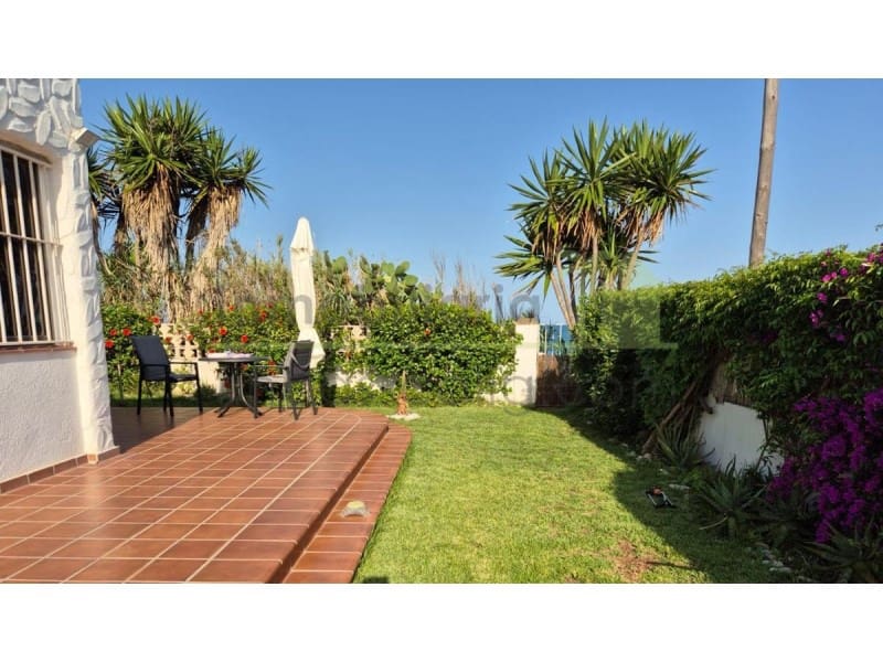 3 soveværelse Villa til salg i Benicarlo med garage - € 595.000 (Ref: 9568903)