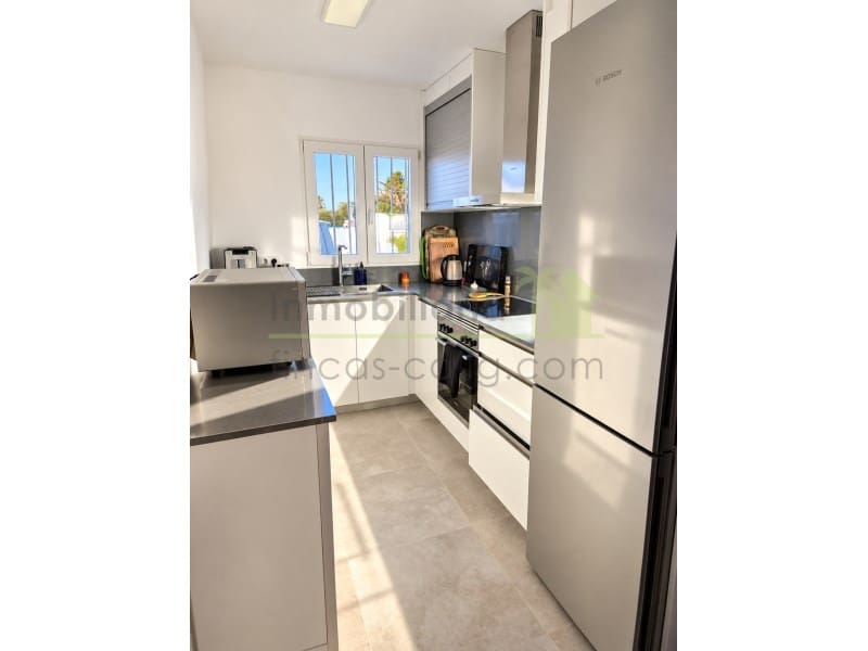 3 soveværelse Villa til salg i Benicarlo med garage - € 525.000 (Ref: 9568903)