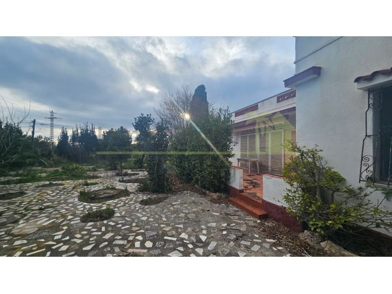 3 bedroom Villa for sale in Vinaros with pool garage - € 349,000 (Ref: 9568904)