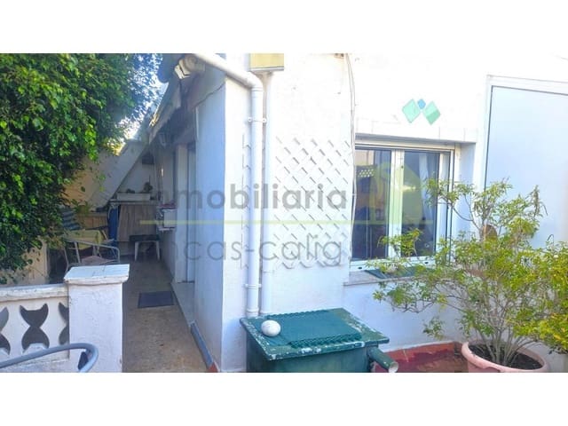 Casa de 4 habitaciones en Vinaròs en venta con garaje - 220.000 € (Ref: 9568908)