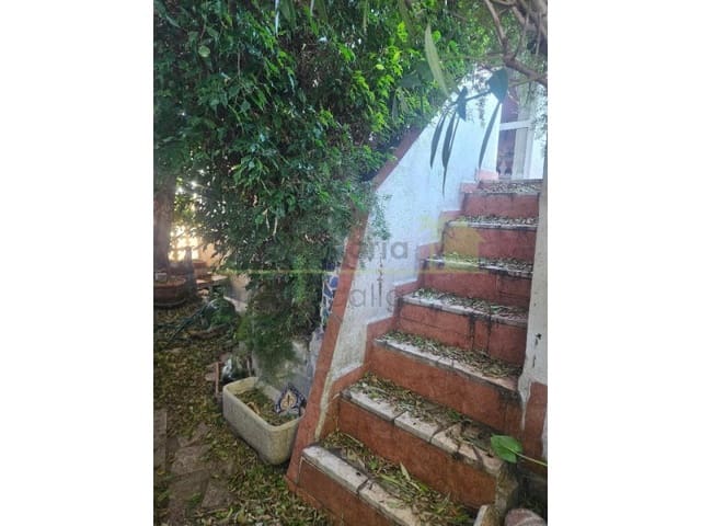 Casa de 4 habitaciones en Vinaròs en venta con garaje - 220.000 € (Ref: 9568908)