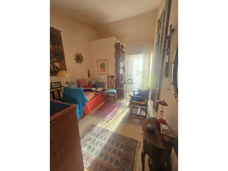 Casa de 4 habitaciones en Vinaròs en venta con garaje - 220.000 € (Ref: 9568908)