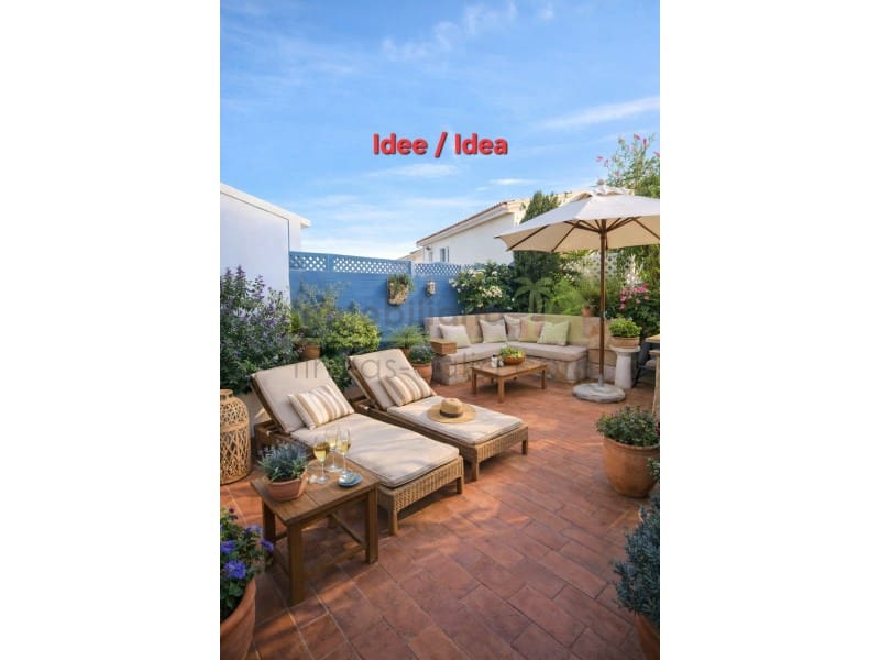 4 bedroom Townhouse for sale in Vinaros with garage - € 220,000 (Ref: 9568908)