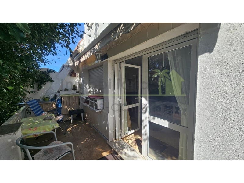 4 bedroom Townhouse for sale in Vinaros with garage - € 199,000 (Ref: 9568908)