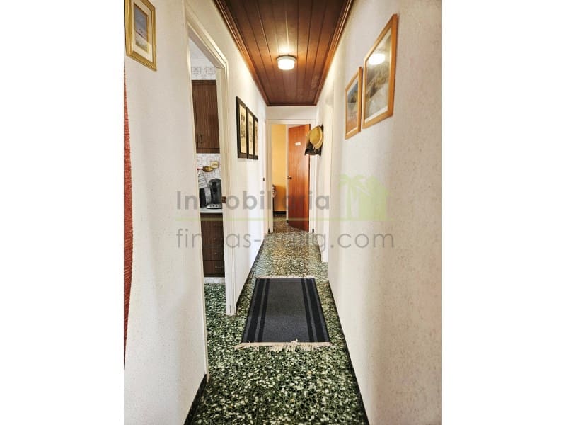 Chalet de 3 habitaciones en Vinaròs en venta con piscina - 499.000 € (Ref: 9568909)