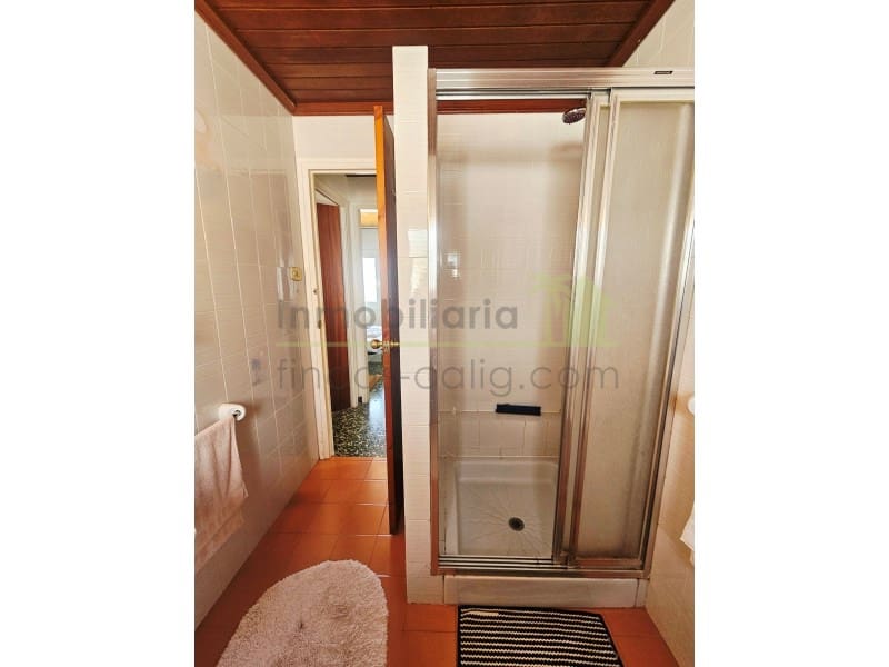 Chalet de 3 habitaciones en Vinaròs en venta con piscina - 499.000 € (Ref: 9568909)