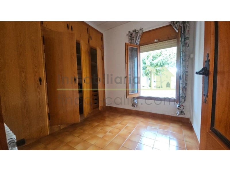 3 bedroom Villa for sale in Vinaros with pool garage - € 440,000 (Ref: 9568910)