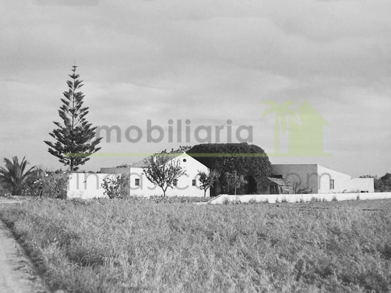 3 bedroom Villa for sale in Vinaros with pool garage - € 440,000 (Ref: 9568910)