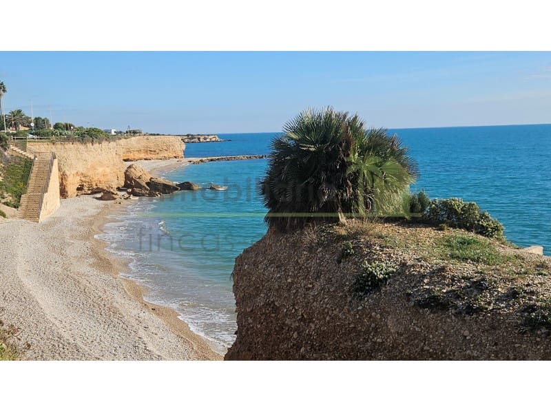 3 bedroom Villa for sale in Vinaros with pool garage - € 440,000 (Ref: 9568910)