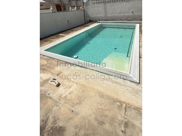 3 soveværelse Villa til salg i Vinaròs med swimmingpool garage - € 390.000 (Ref: 9568912)