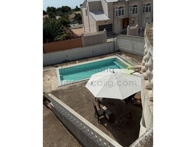 3 soveværelse Villa til salg i Vinaròs med swimmingpool garage - € 390.000 (Ref: 9568912)