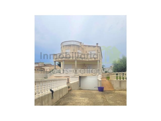 3 soveværelse Villa til salg i Vinaròs med swimmingpool garage - € 390.000 (Ref: 9568912)