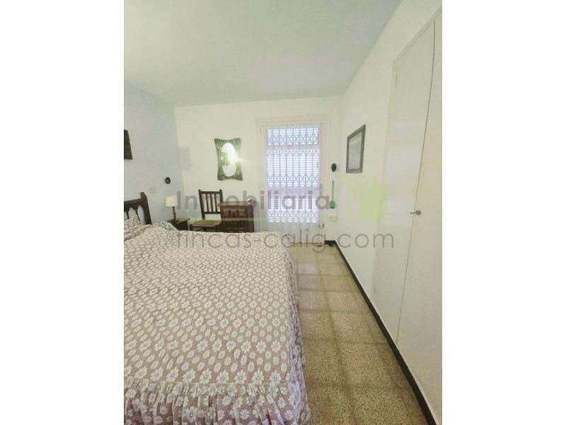 3 makuuhuone Omakotitalo myytävänä paikassa Vinaros mukana 
autotalli - 189 000 € (Ref: 9568913)