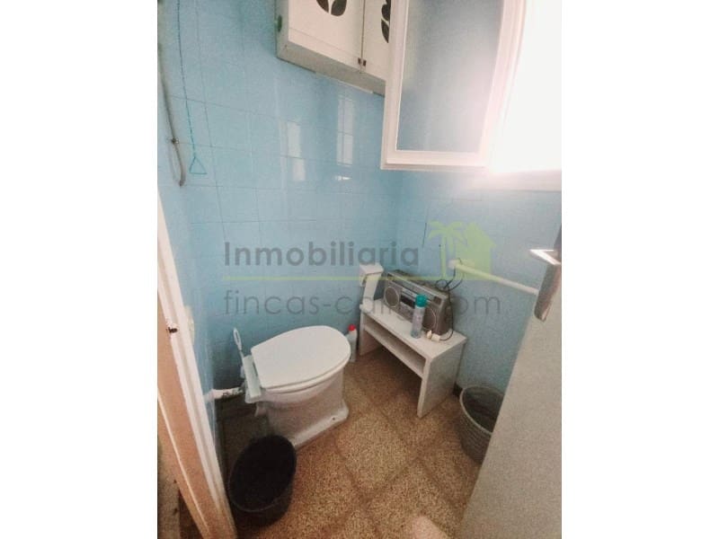 3 makuuhuone Omakotitalo myytävänä paikassa Vinaros mukana 
autotalli - 189 000 € (Ref: 9568913)