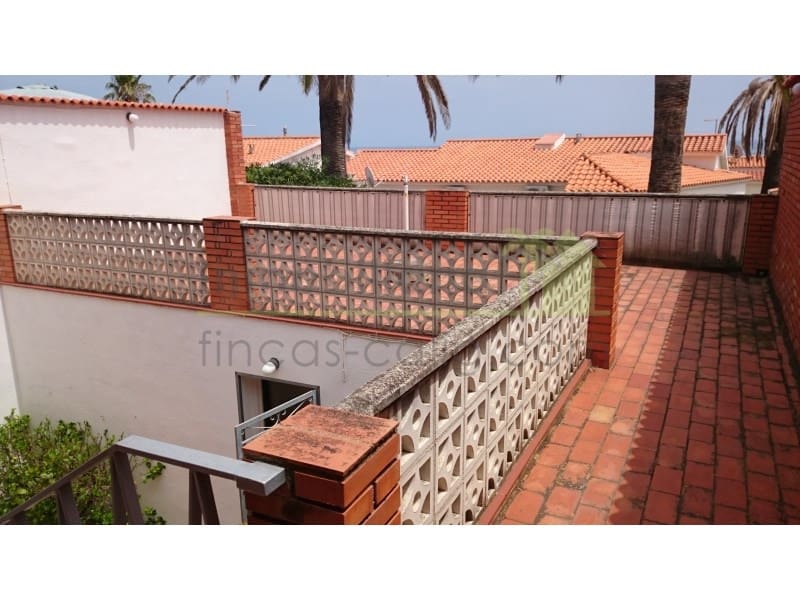 3 makuuhuone Omakotitalo myytävänä paikassa Vinaros mukana 
autotalli - 189 000 € (Ref: 9568913)