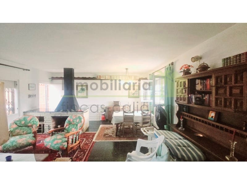 3 makuuhuone Omakotitalo myytävänä paikassa Vinaros mukana 
autotalli - 189 000 € (Ref: 9568913)