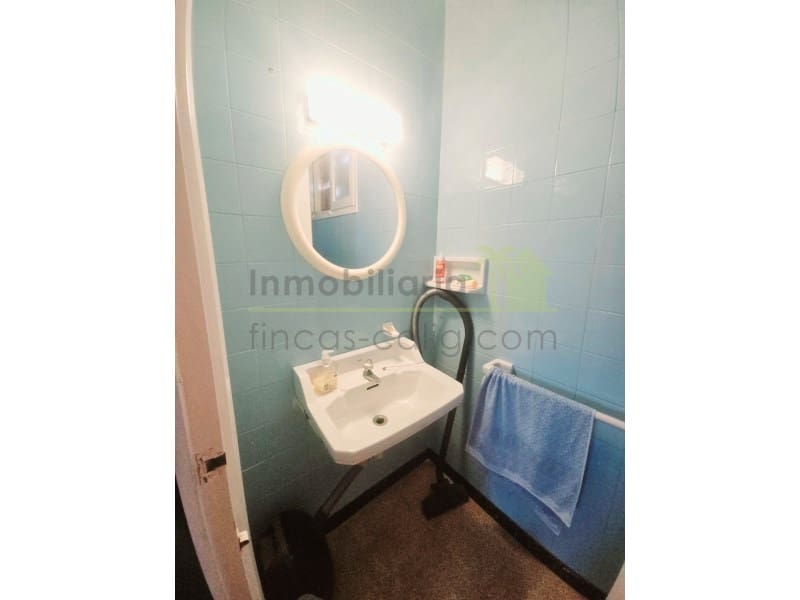 3 makuuhuone Omakotitalo myytävänä paikassa Vinaros mukana 
autotalli - 189 000 € (Ref: 9568913)