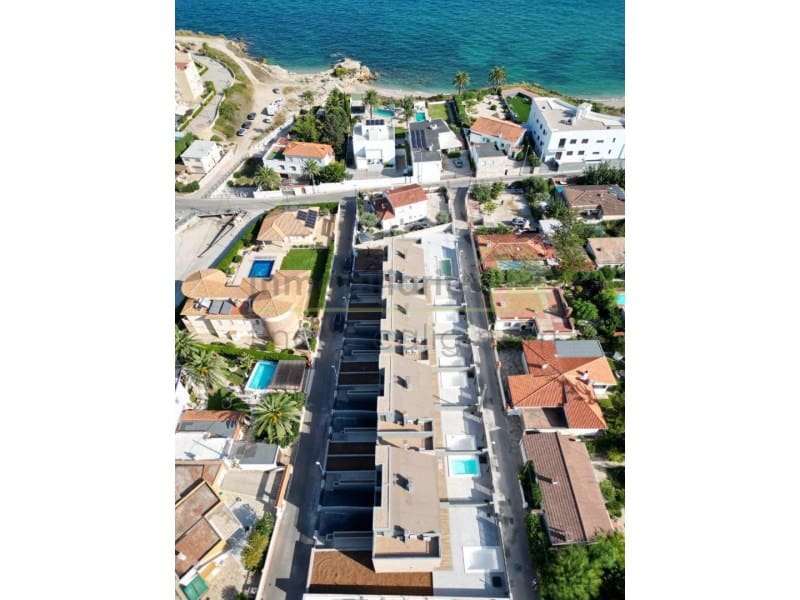 3 Zimmer Haus zu verkaufen in Vinaros mit Pool Garage - 276.500 € (Ref: 9568914)