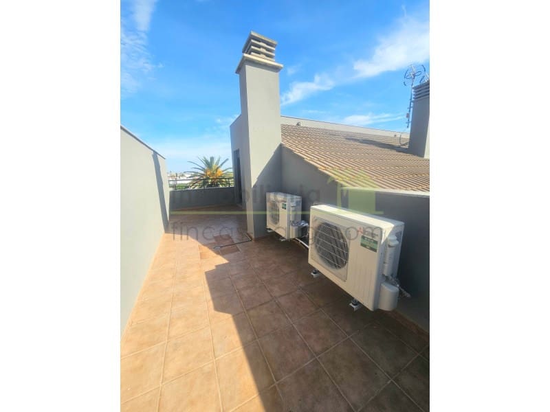 3 Zimmer Haus zu verkaufen in Vinaros mit Pool Garage - 276.500 € (Ref: 9568914)