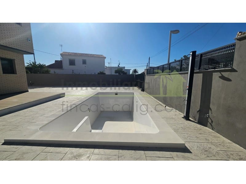 4 chambre Maison de Ville à vendre à Vinaros avec piscine garage - 386 000 € (Ref: 9568914)