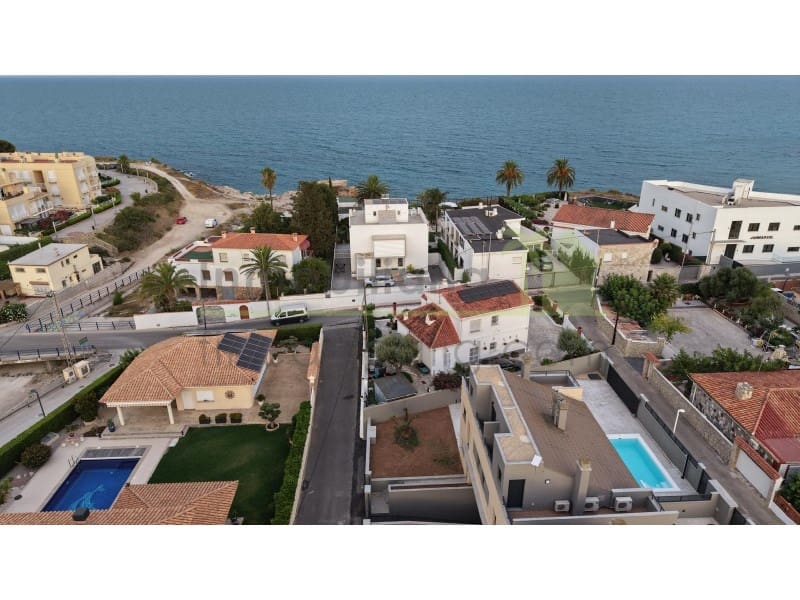 4 quarto Casa em Banda para venda em Vinaros com piscina garagem - 386 000 € (Ref: 9568914)