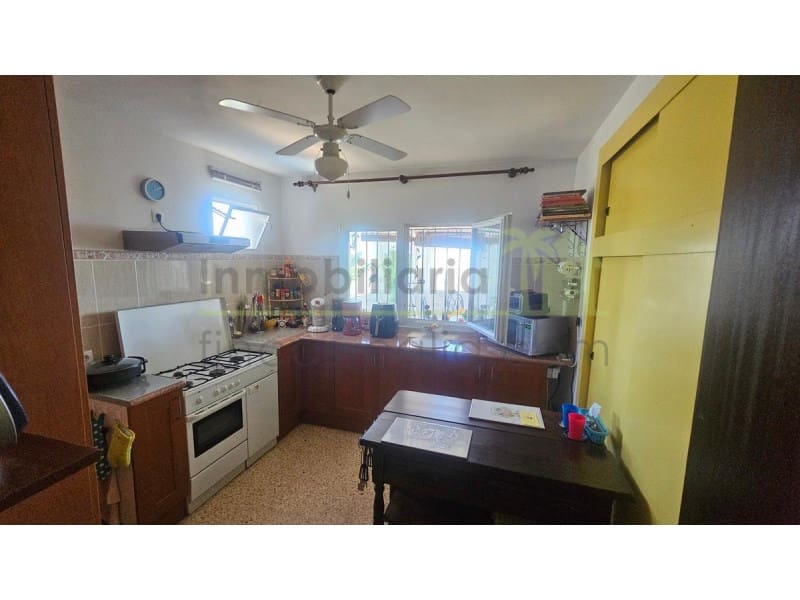 6 soveværelse Villa til salg i Peniscola med swimmingpool garage - € 395.000 (Ref: 9568916)