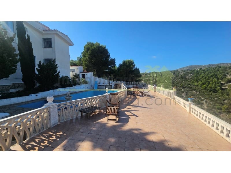 6 soveværelse Villa til salg i Peniscola med swimmingpool garage - € 395.000 (Ref: 9568916)