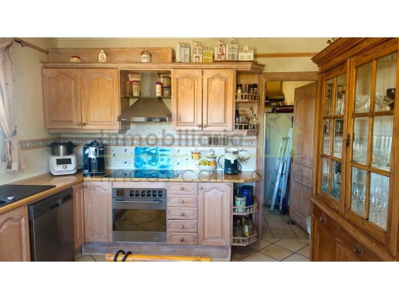 2 soveværelse Finca/Landehus til salg i Calig med garage - € 375.000 (Ref: 9568917)