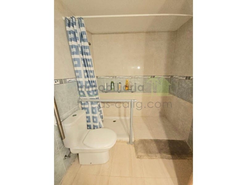 3 chambre Appartement à vendre à Calig avec piscine garage - 110 000 € (Ref: 9568918)