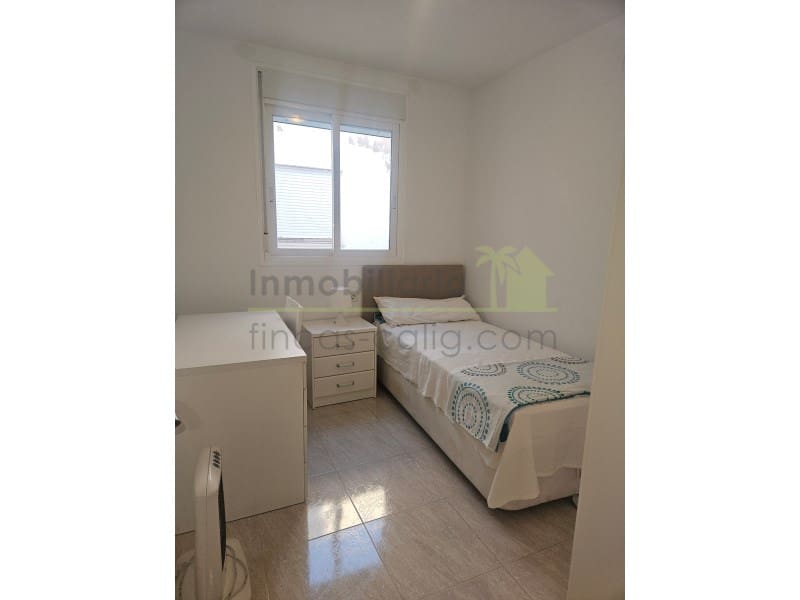 Apartamento de 3 habitaciones en Càlig en venta con garaje - 120.000 € (Ref: 9568919)