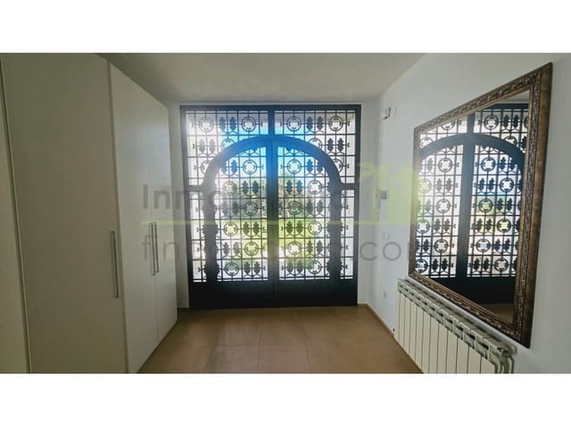 4 bedroom Villa for sale in Vinaròs with pool garage - € 750,000 (Ref: 9568920)