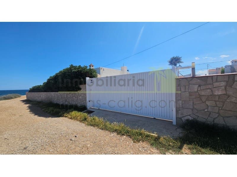 4 bedroom Villa for sale in Vinaros with pool garage - € 750,000 (Ref: 9568920)