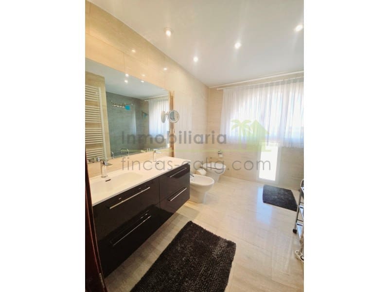 2 sypialnia Penthouse na sprzedaż w Sant Jordi z basenem - 299 000 € (Ref: 9568922)