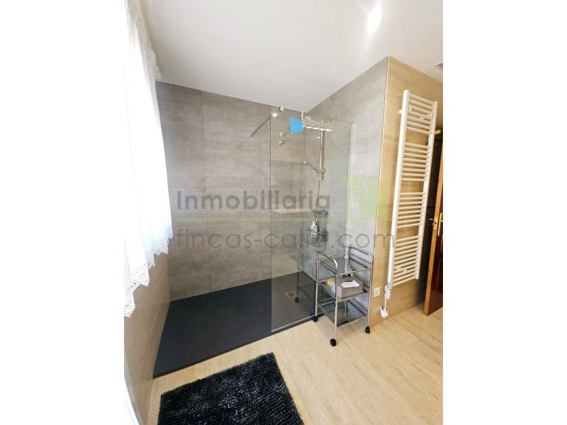 2 sypialnia Penthouse na sprzedaż w Sant Jordi z basenem - 299 000 € (Ref: 9568922)