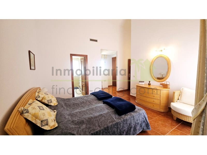 2 sypialnia Penthouse na sprzedaż w Sant Jordi z basenem - 299 000 € (Ref: 9568922)