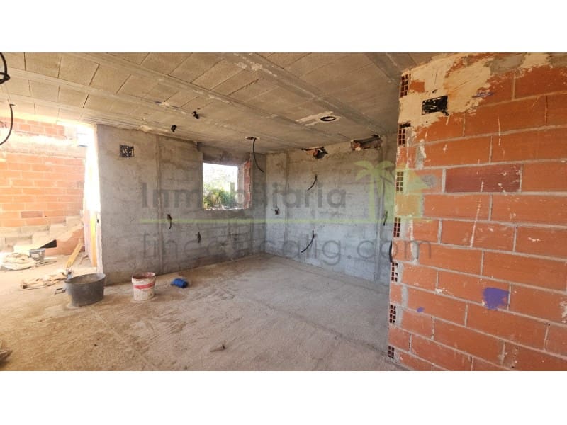 3 soveværelse Finca/Landehus til salg i Calig med swimmingpool - € 392.000 (Ref: 9568923)