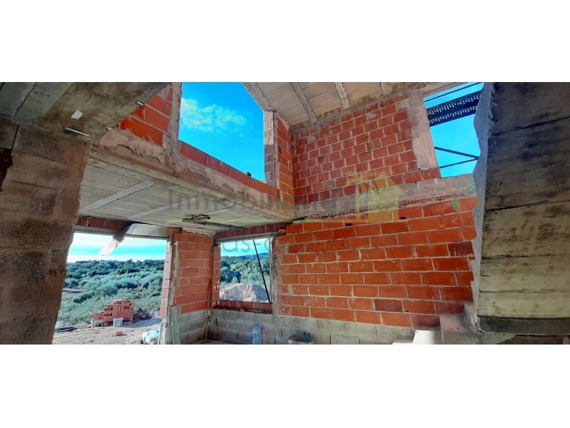 3 soveværelse Finca/Landehus til salg i Calig med swimmingpool - € 392.000 (Ref: 9568923)