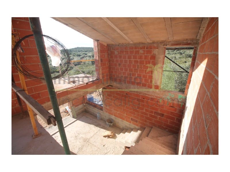 3 soveværelse Finca/Landehus til salg i Calig med swimmingpool - € 392.000 (Ref: 9568923)