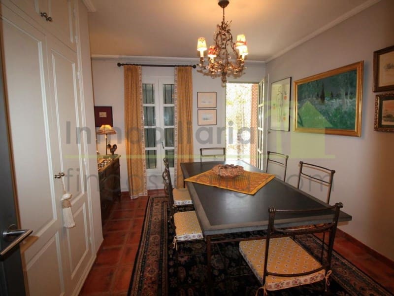 4 soverom Finca/Herregård til salgs i Calig med svømmebasseng garasje - € 565 000 (Ref: 9568924)