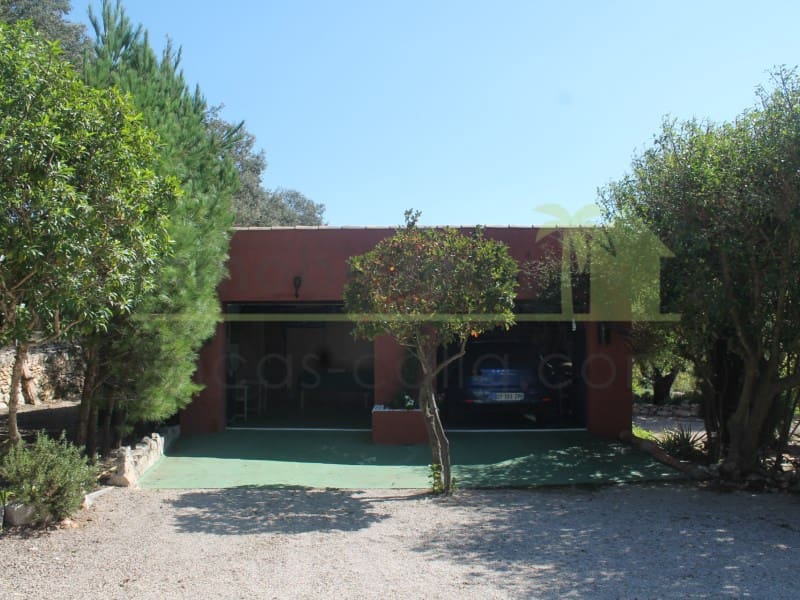 4 soverom Finca/Herregård til salgs i Calig med svømmebasseng garasje - € 565 000 (Ref: 9568924)