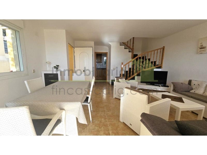 3 soveværelse Semi-Rækkehus til salg i Peniscola med swimmingpool garage - € 240.000 (Ref: 9568926)