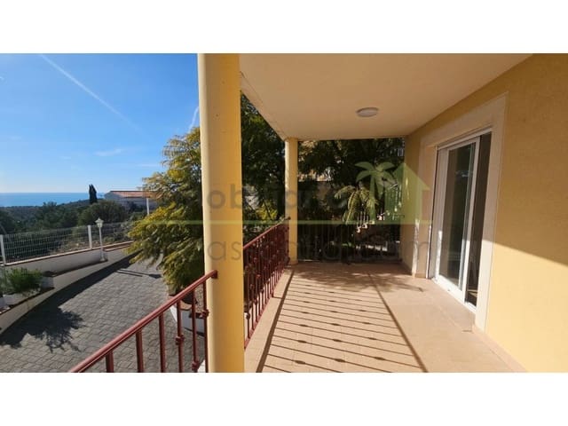 3 soveværelse Semi-Rækkehus til salg i Peñíscola med swimmingpool garage - € 240.000 (Ref: 9568926)