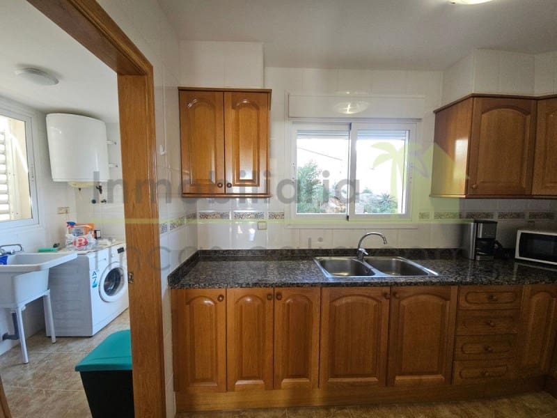 3 soveværelse Semi-Rækkehus til salg i Peniscola med swimmingpool garage - € 240.000 (Ref: 9568926)