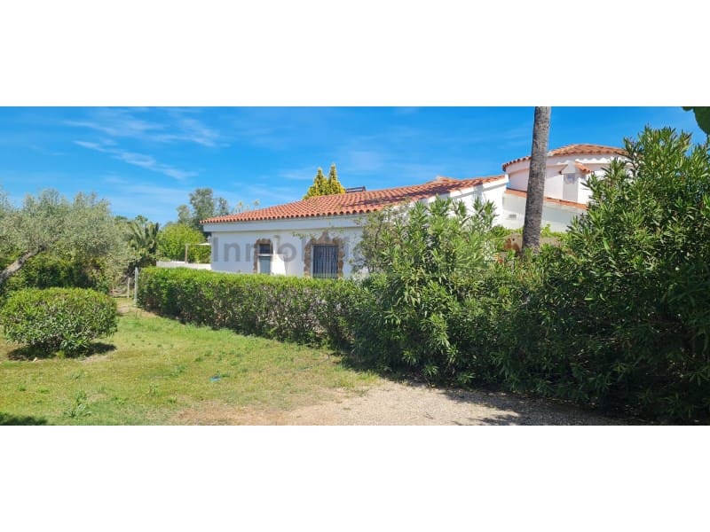 2 soveværelse Finca/Landehus til salg i Calig med swimmingpool - € 349.000 (Ref: 9568929)