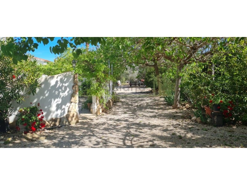 2 soveværelse Finca/Landehus til salg i Calig med swimmingpool - € 349.000 (Ref: 9568929)