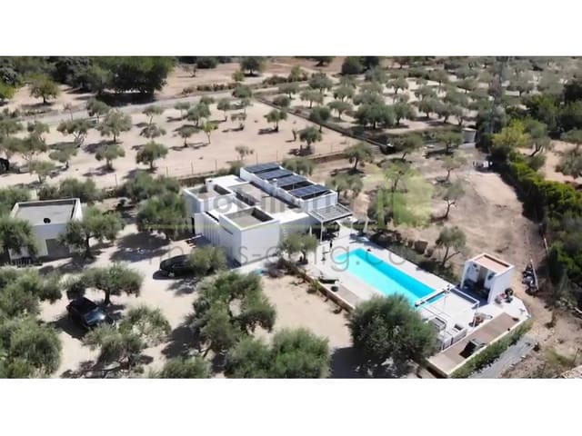4 soveværelse Finca/Landehus til salg i Sant Jordi med swimmingpool garage - € 445.000 (Ref: 9568930)