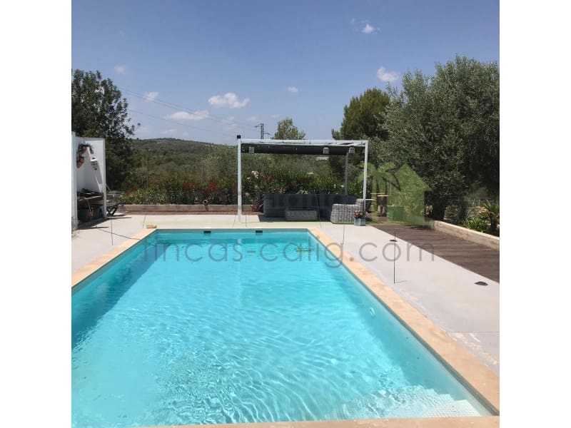 4 soveværelse Finca/Landehus til salg i Sant Jordi med swimmingpool garage - € 445.000 (Ref: 9568930)