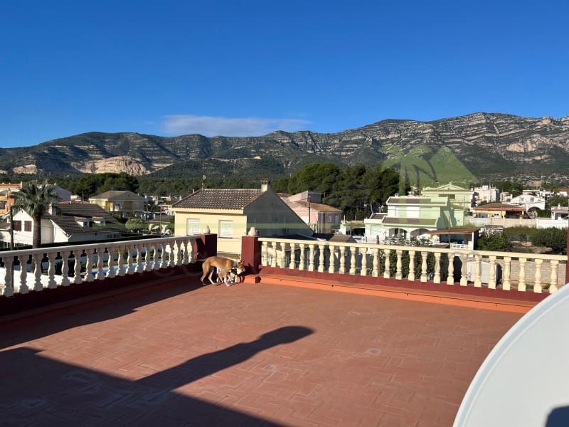 8 makuuhuone Huvila myytävänä paikassa Alcanar mukana uima-altaan 
autotalli - 447 000 € (Ref: 9568931)